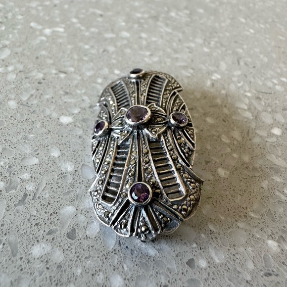 Art Deco Sterling Silver Natural Amethyst & Marcasite Brooch Stamped Makers Mark - Picture 4 of 11